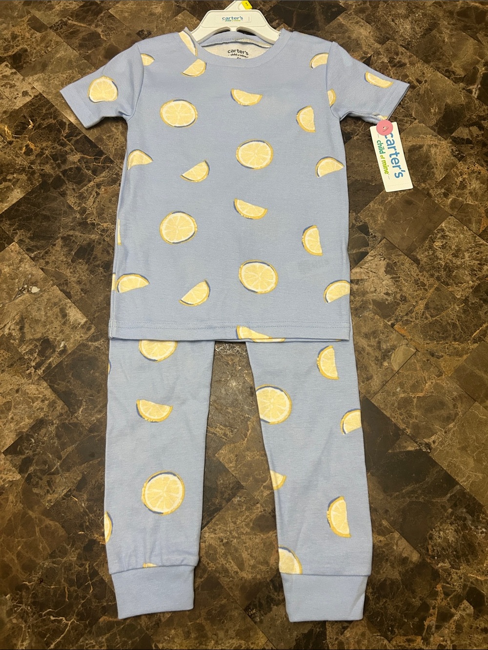 NWT 🆕 Carter's Girls’ Pajama Set with Yellow Lemon Print 100% cotton